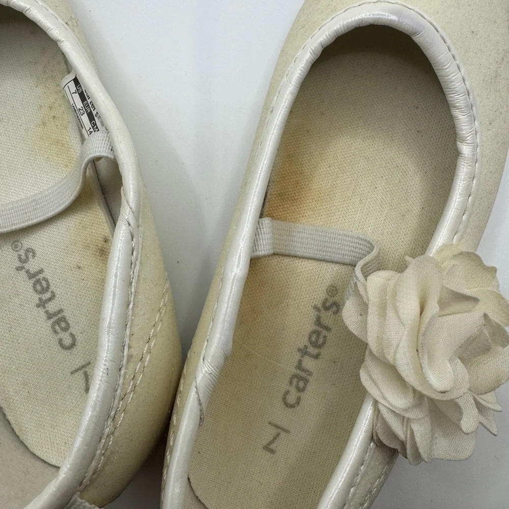 Carter’s 7M Toddler Girls Cream Sparkly Fancy Party Dress Shoes